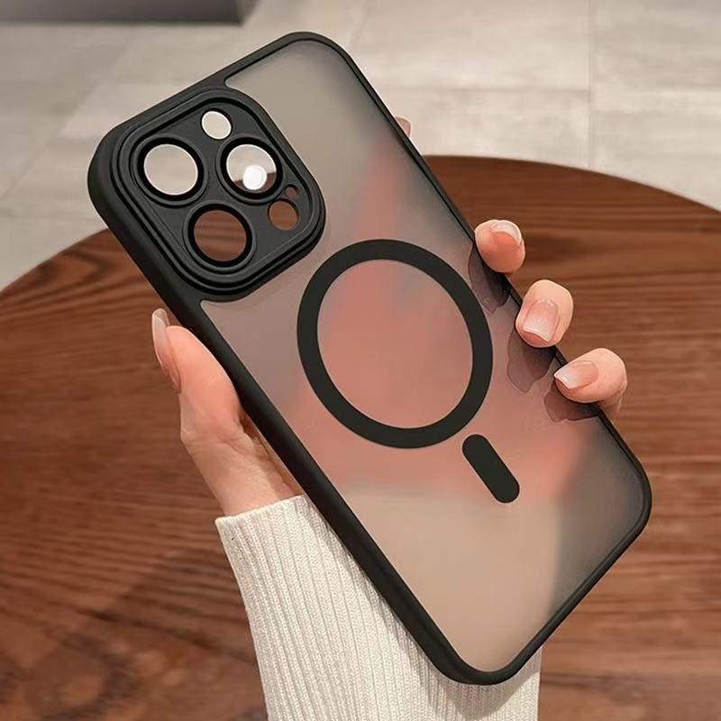 iPhone 14 Pro Max - High-end Magnetic Silicone Protective Case | Matte Semi-transparent Design | Anti-drop and Anti-scuff | Strong Magnetic Adhesion | Lightweight and Comfortable Feel