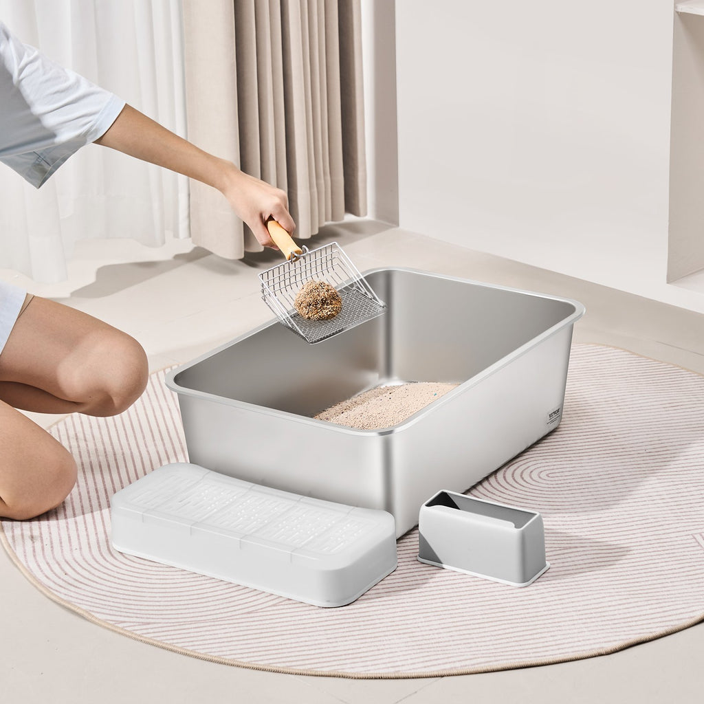 Cat Litter Box, 203 mm Deep, XL Extra Large Stainless Steel Cat Litter Box with Scoop, Wide Filtering Foot Board & High Sides, Enclosed Odor-Free Easy-to-Clean Litter Box, Fit for Big Cats